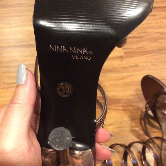 Italian made sexy sandals. Size 7.5 US. - Picture 4 of 6